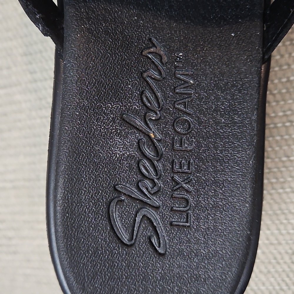Skechers Black Wedge Slide Sandals Rhinestone Accents Women's 11 Black - Picture 8 of 15